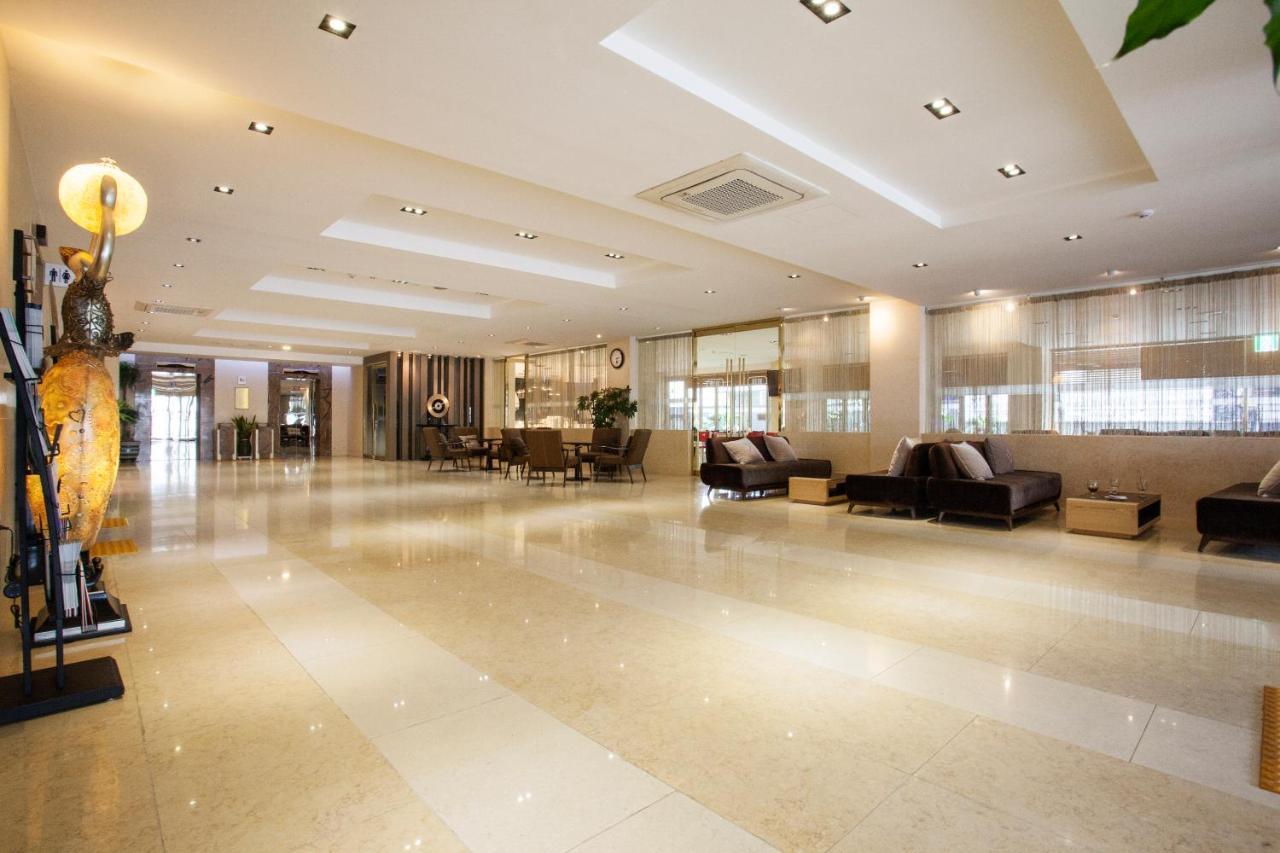 Suwon Reve Hotel Exteriör bild