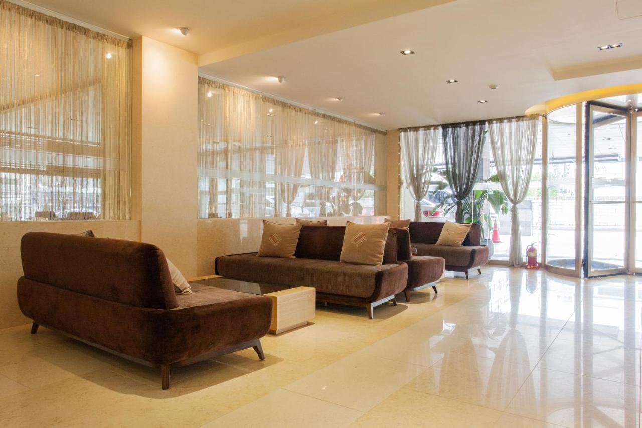 Suwon Reve Hotel Exteriör bild
