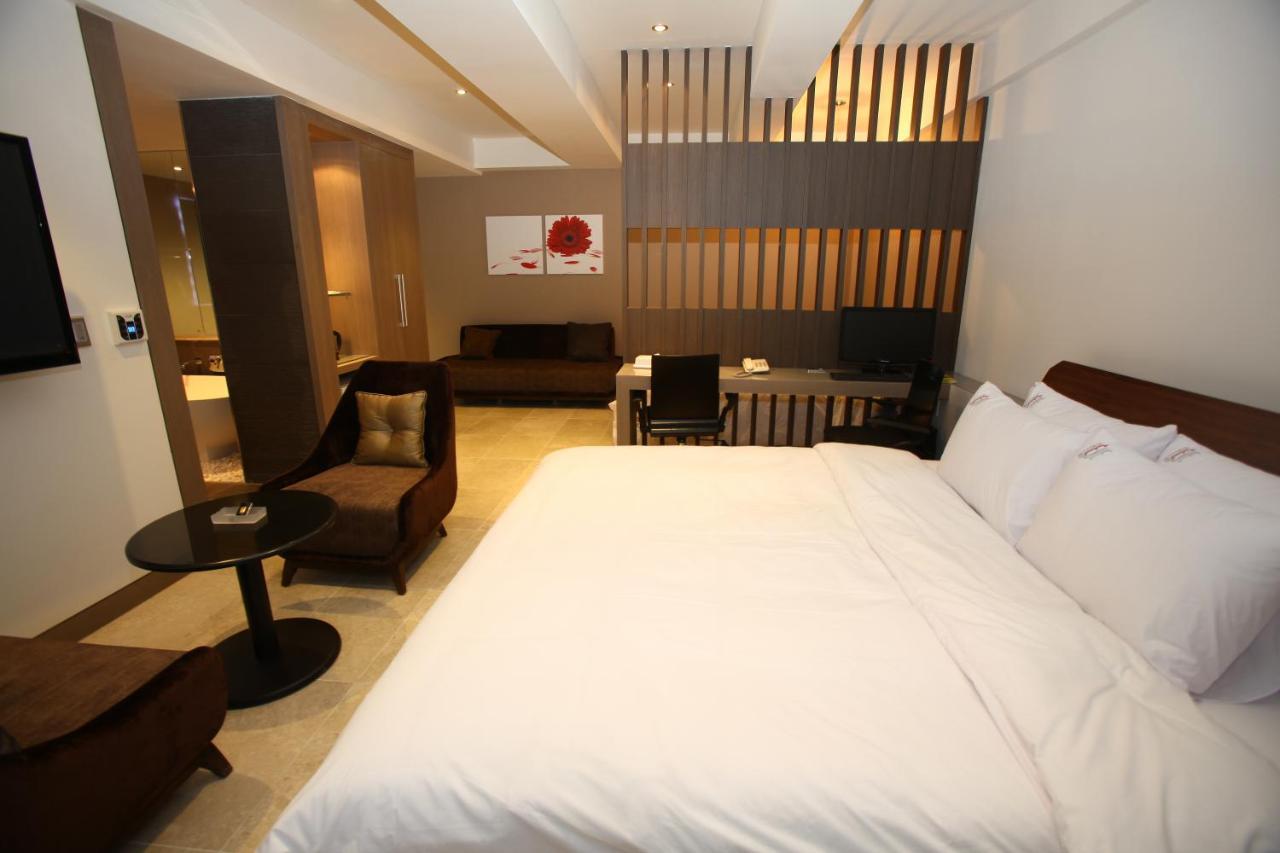 Suwon Reve Hotel Exteriör bild