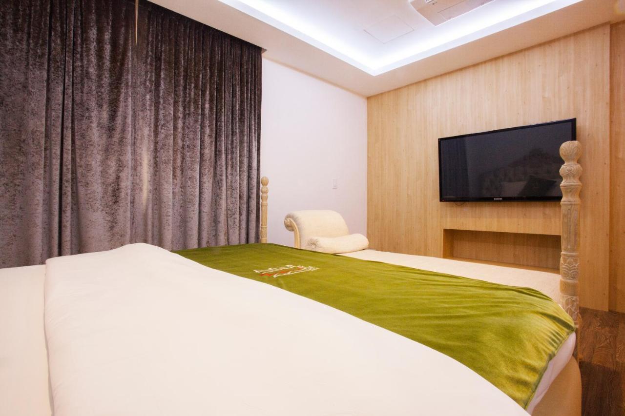 Suwon Reve Hotel Exteriör bild