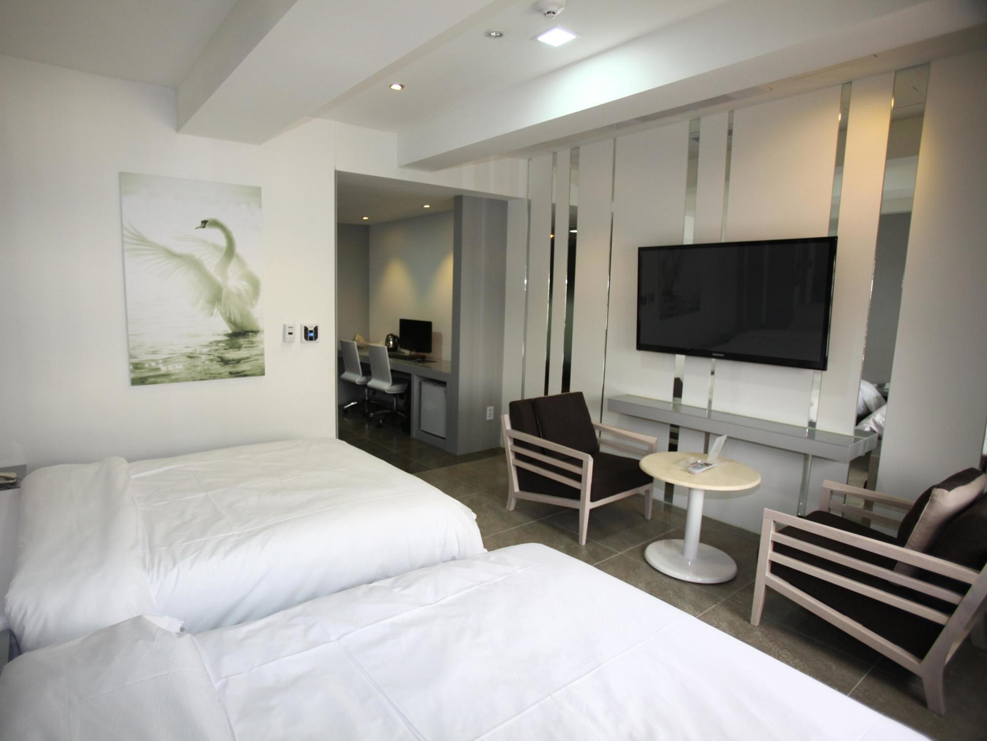 Suwon Reve Hotel Exteriör bild