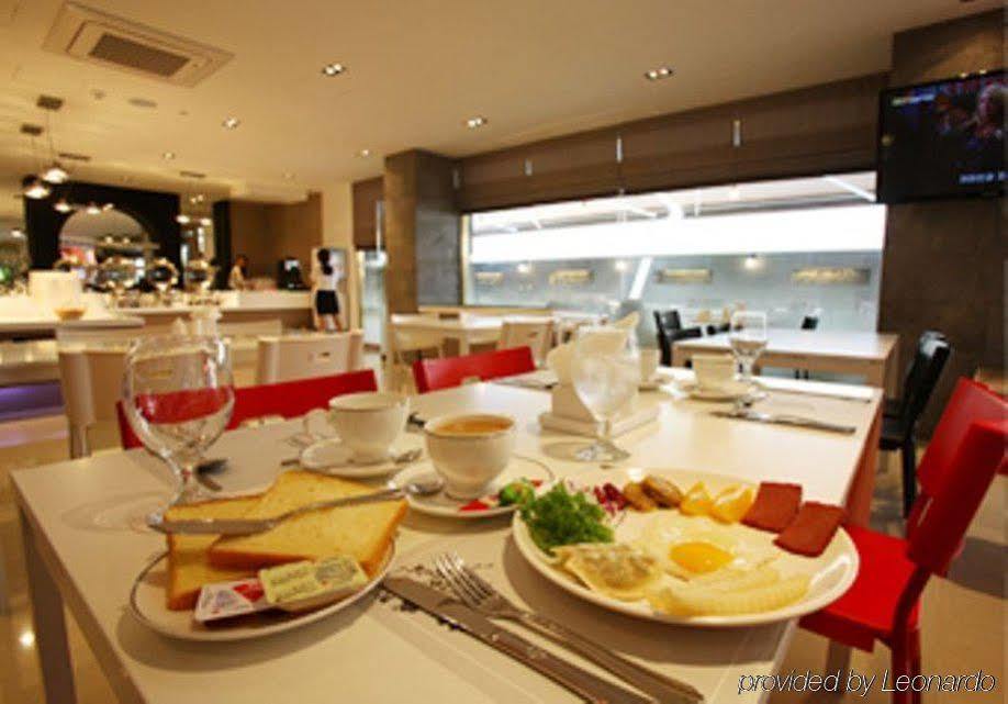 Suwon Reve Hotel Restaurang bild