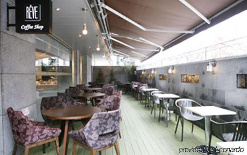 Suwon Reve Hotel Restaurang bild